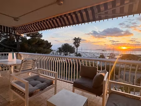 vente appartement 4 pièces 82.5 m² à saint-raphael (83700)  750 000 €