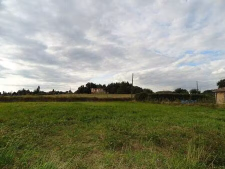 terrain constructible viabilisé à vendre