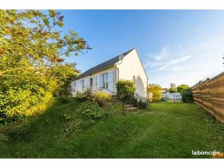 pavillon 4 pièces 82 m²