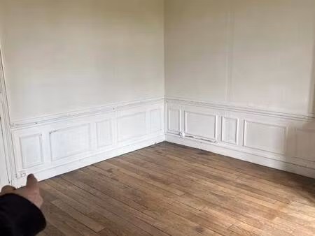 appartement à louer au coeur de saint cloud !
