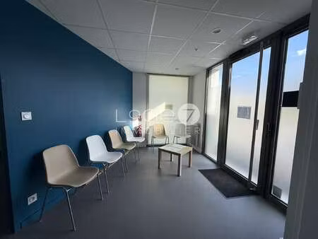 location bureaux et commerces à tréméven (29300) : à louer / tréméven