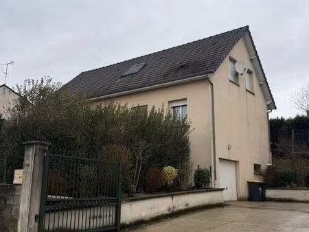 pavillon 7 pièces 147 m²