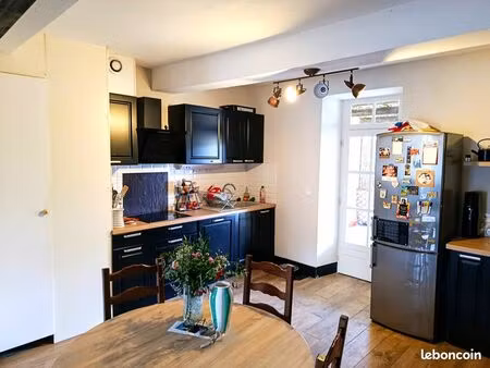 vente maison de village