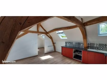 appartement meublé 2 pièces 33 m2 récemment refait à neuf