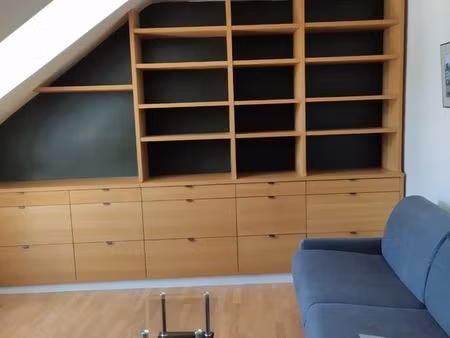 location studio meublé