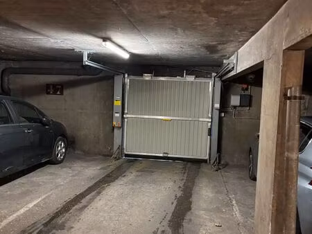 parking sécurisée
