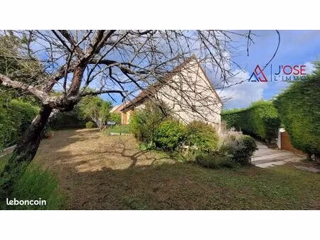 maison 6 pièces 150 m²