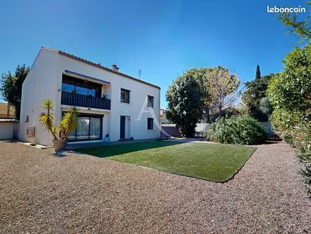 maison 6 pièces 184 m²