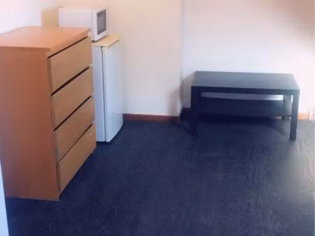 chambre meublée disponible