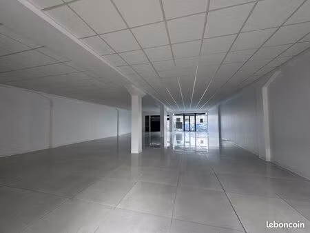 location pro | bureaux | 200 m² | baie-mahault