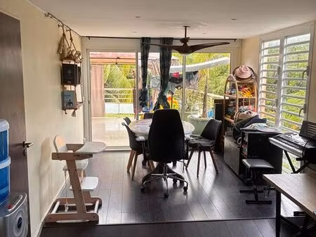 t3 duplex 90m2 centre gosier en résidence