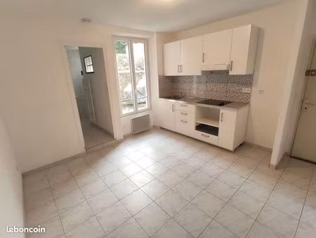 f2 avec terrasse saintry sur seine