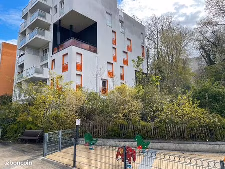 appartement 3 pièces 53 m²