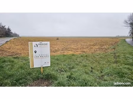 terrain 319 m² soliers