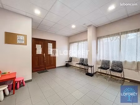 local commercial 62 m²