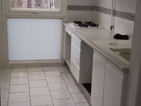 appartement 3-4 chambres – centre de grigny – 1124/mois