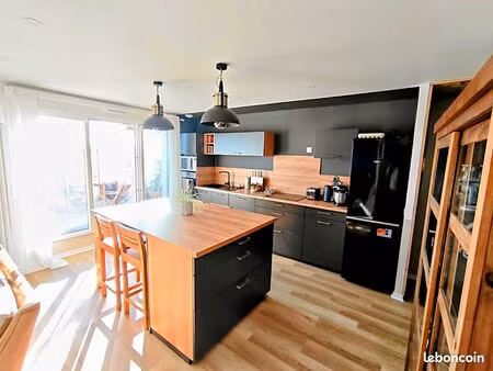 ? duplex 3 pièces – 60 m² – terrasse - parkings - cave