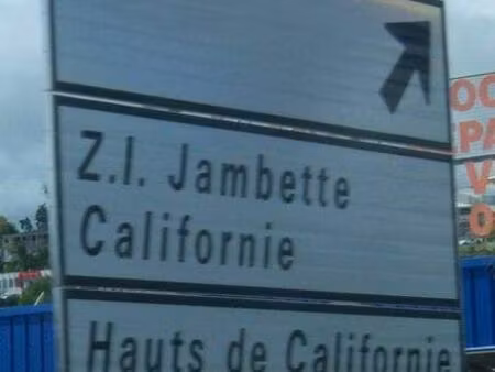 bureau 25m2 a la jambette (bail 23 mois)