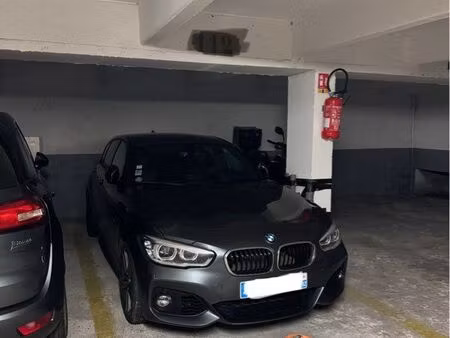 place de parking à vendre