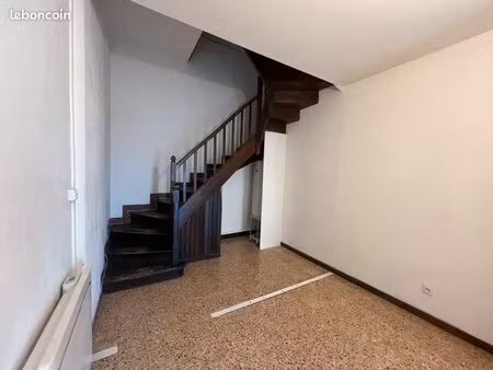 petite maison t2 – proche commodités de village