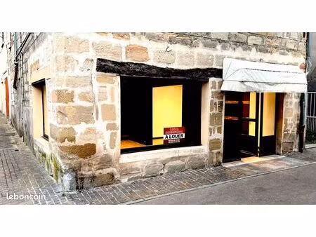 local professionnel 29 m² + annexe 10 m² – centre-ville de brive