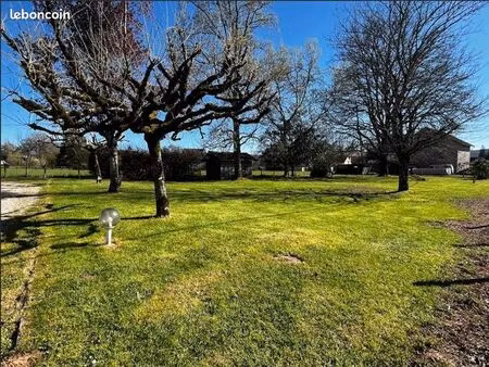 terrain 1 103 m² saint pantaleon de larche