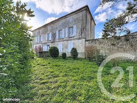 ferme 8 pièces 294 m²