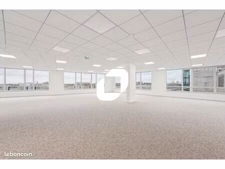 bureaux 454 m²