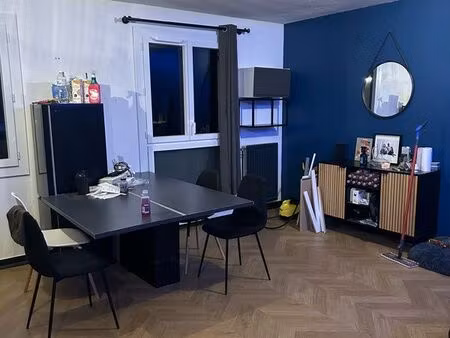 appartement t2 rénové 45 m² – vue dégagée + parking – bourg-de-péage