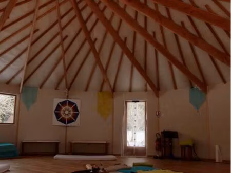 héliyourte n18 - 9m de diamètre - neuve  jamais montée - 64 m²