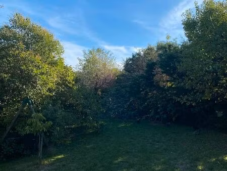 terrain constructible 490m²