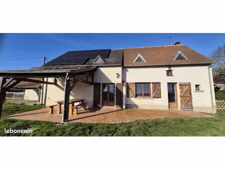 vente | maison avec dépendance | 100 m² | moutier-malcard | terrasse · jardin