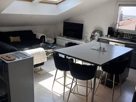 appartement 78m2 saint vit