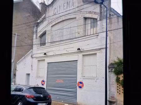 murs local 400m2 a champigny