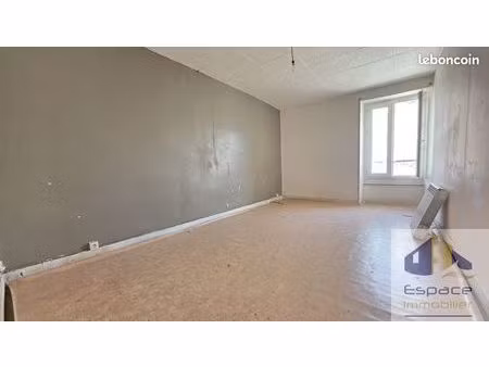 maison 3 pièces 60 m²