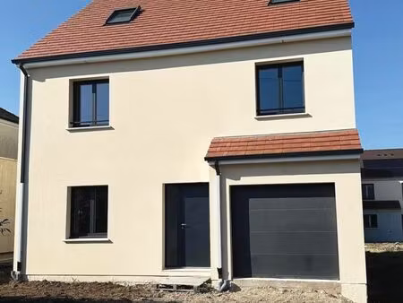 maison 5 pièces 85 m²