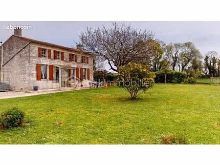 maison 5 pièces 112 m²