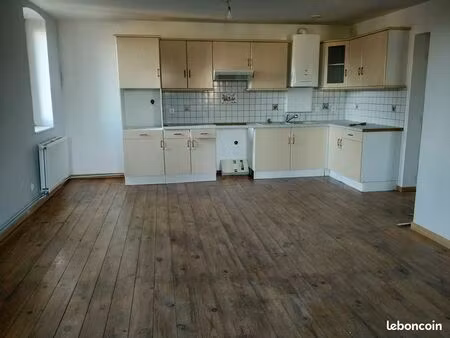 f4 en duplex brionne