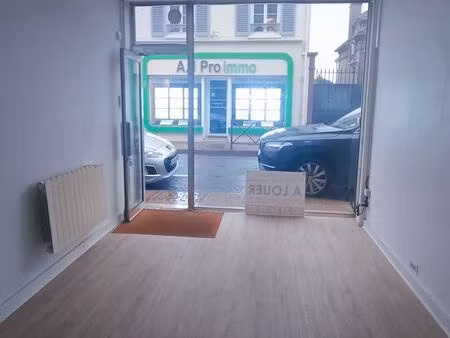 local commercial 38 m² ézy-sur-eure