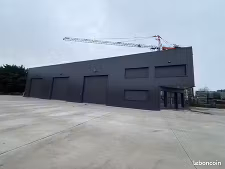 location pro | local activité | 490 m² | bourg-achard