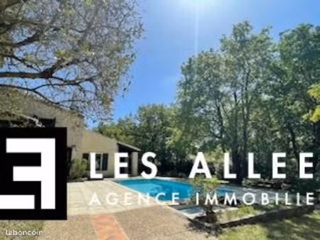 villa 8 pièces 195 m²