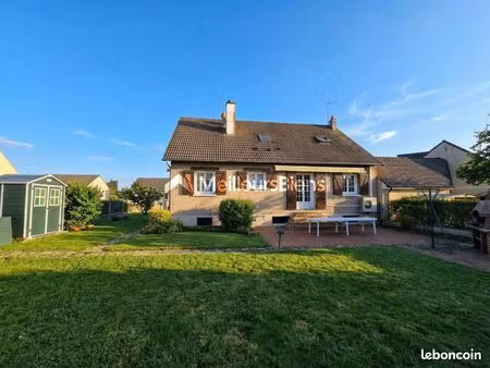 maison 5 pièces 142 m²