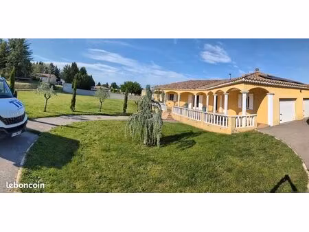 villa 150 m2 plain-pied avec piscine