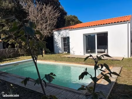 maison neuve 63 m2 avec piscine garage et jardin