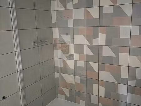 t2 en duplex avec terrasse