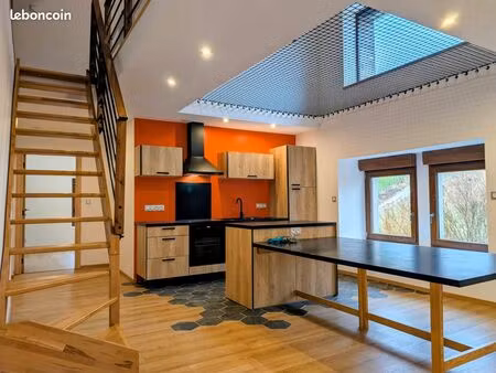 appartement t6 neuf à louer