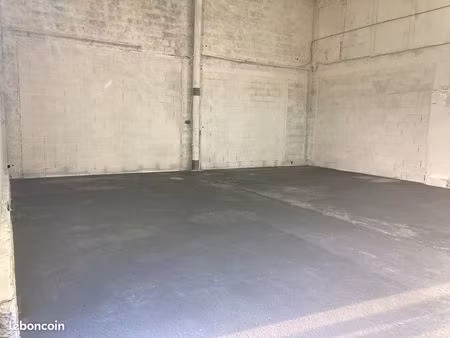 hangar stockage 40m2