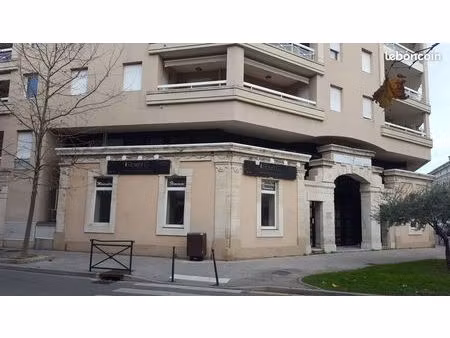 local commercial ou professionnel