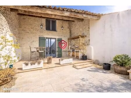 appartement 3 pièces 105 m²