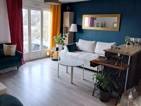 vente | appartement t2 | 2p | 1ch | 39 m² | villeneuve-lès-avignon | expo sud | terrasse ·